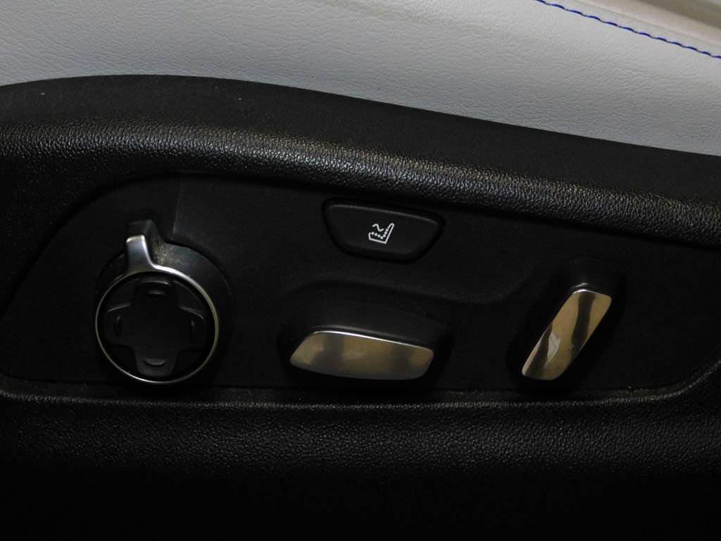 Used 2024 Cadillac XT4 Sport image 31