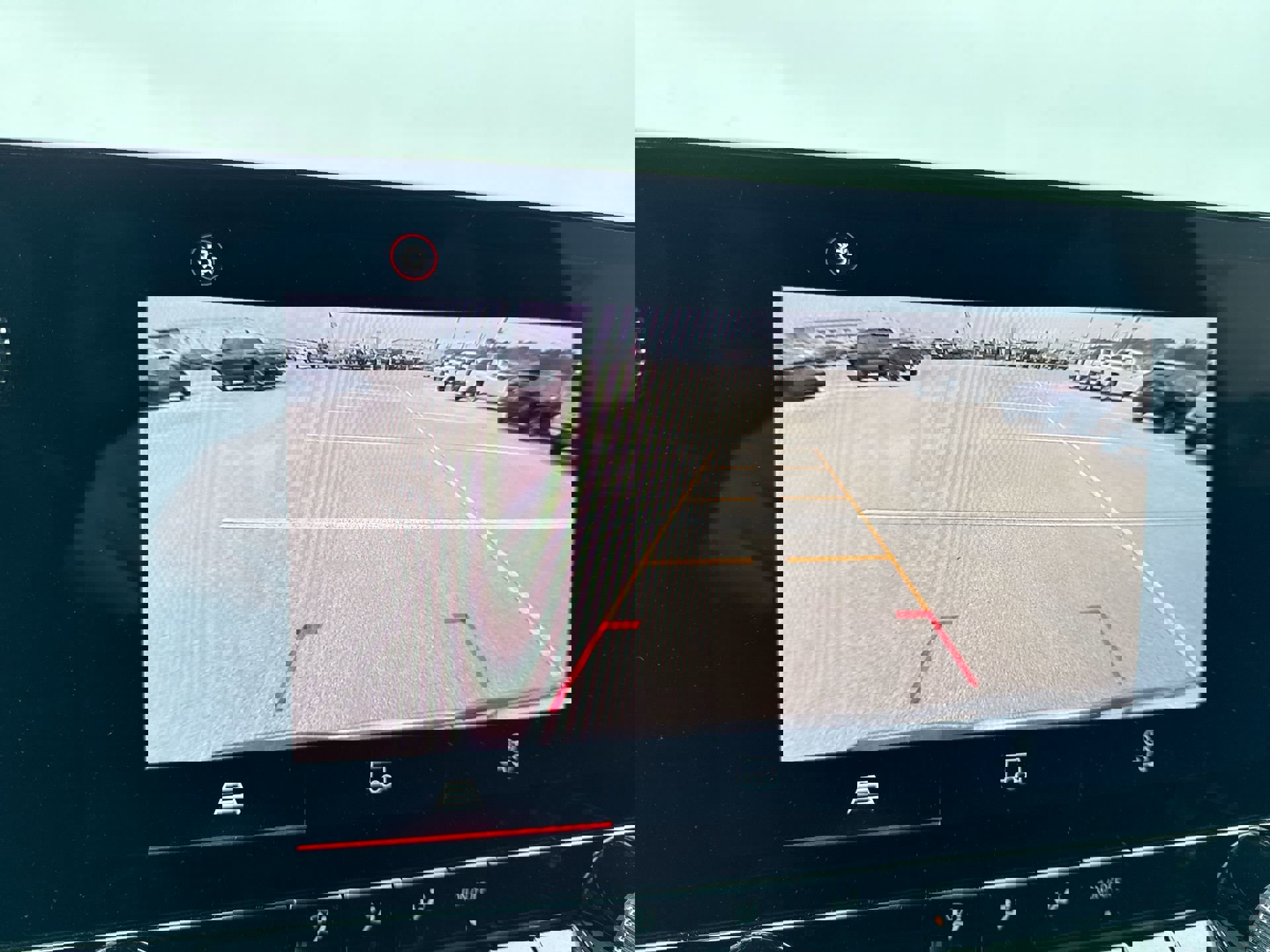 Used 2024 GMC Canyon Elevation w/ Convenience Package image 24