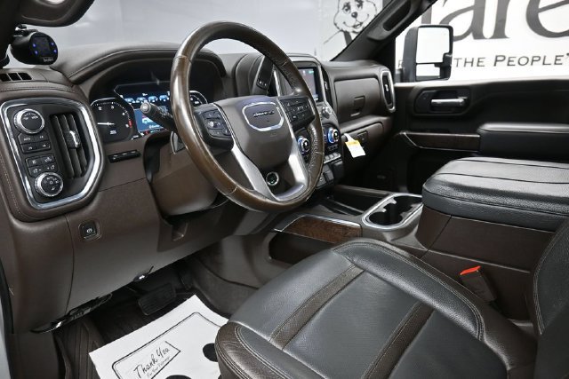 Used 2023 GMC Sierra 3500 Denali w/ Denali Ultimate Package AWD/4WD image 19