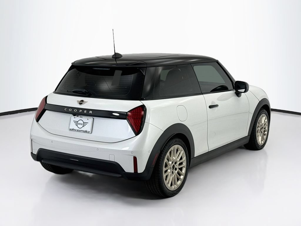 New 2026 MINI Cooper 2-Door Hardtop FWD image 5