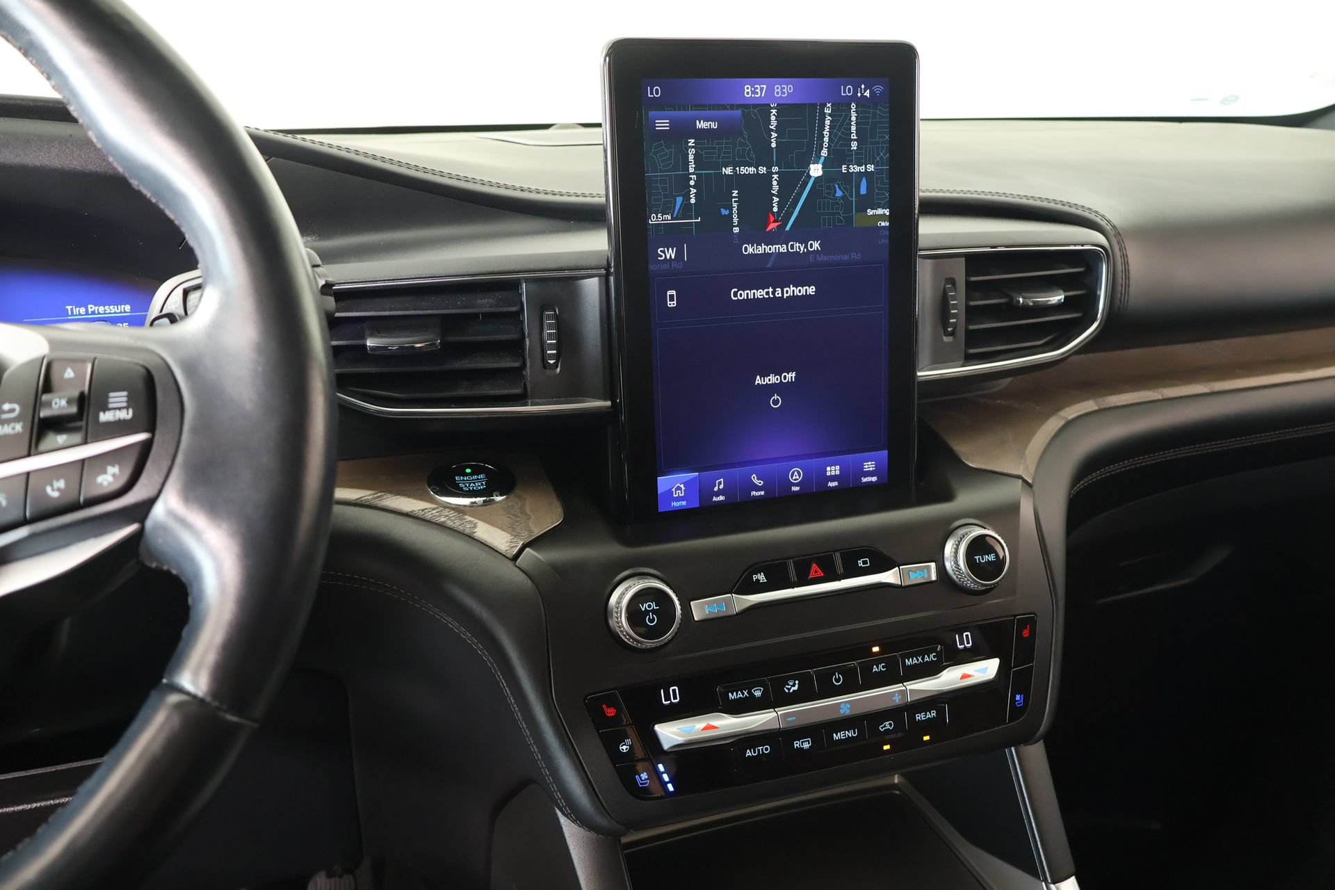 Used 2020 Ford Explorer Platinum w/ Premium Technology Package AWD/4WD image 5