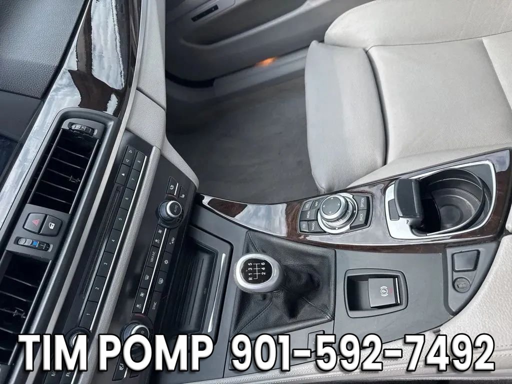 Used 2011 BMW 550i Sedan RWD image 6