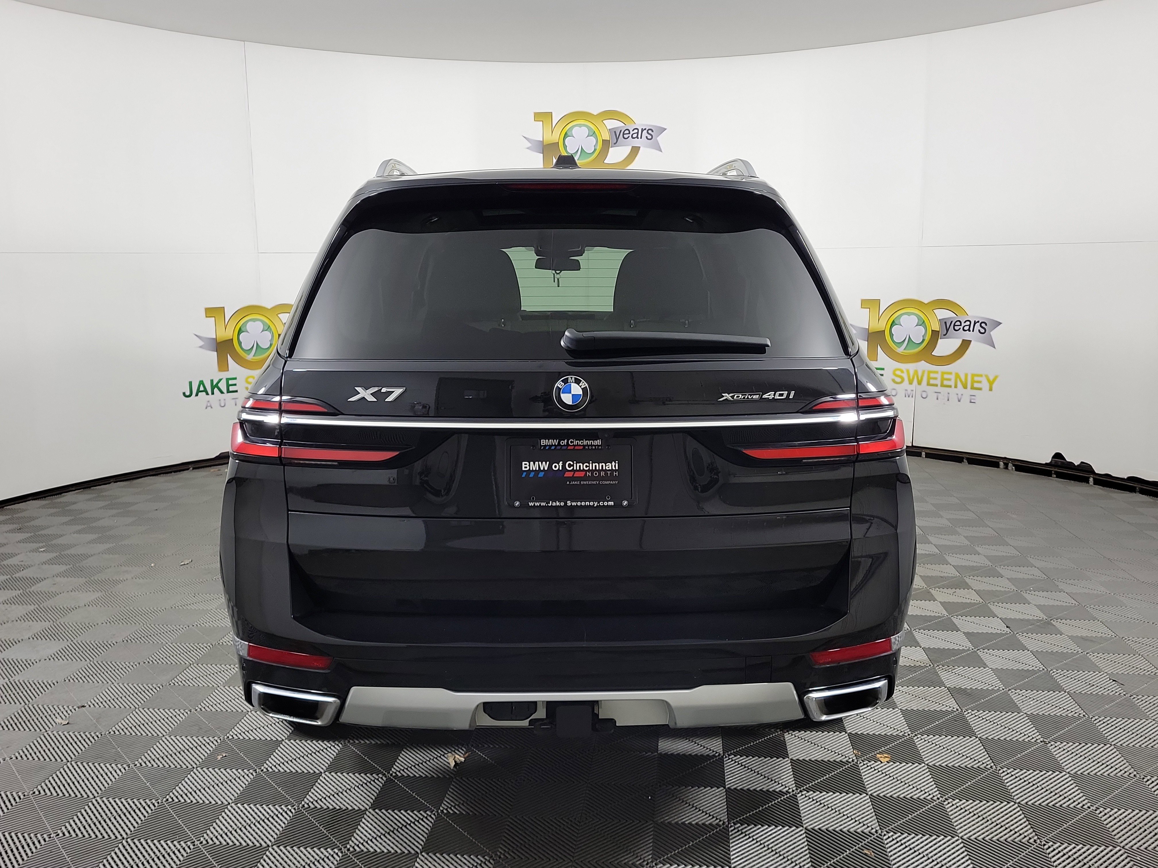 Used 2023 BMW X7 xDrive40i w/ Executive Package image 6