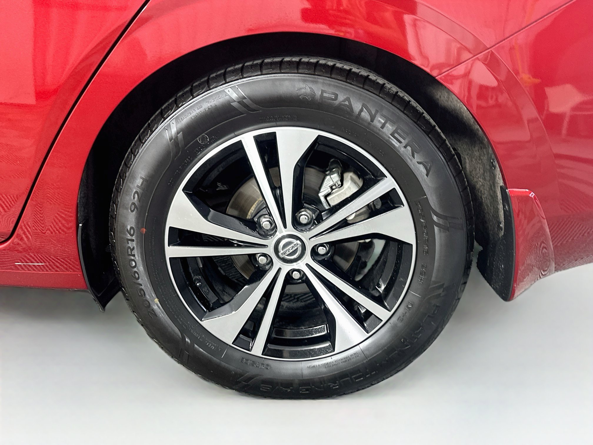 Used 2023 Nissan Sentra SV FWD image 11