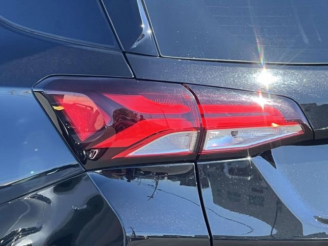 Used 2022 Chevrolet Equinox RS w/ RS Leather Package image 10