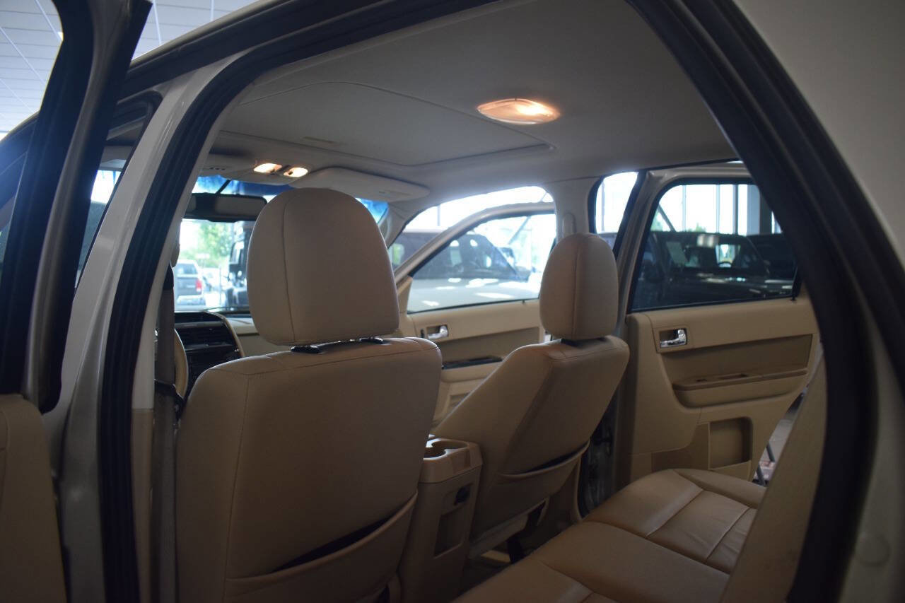 Used 2010 Ford Escape Limited AWD/4WD image 68
