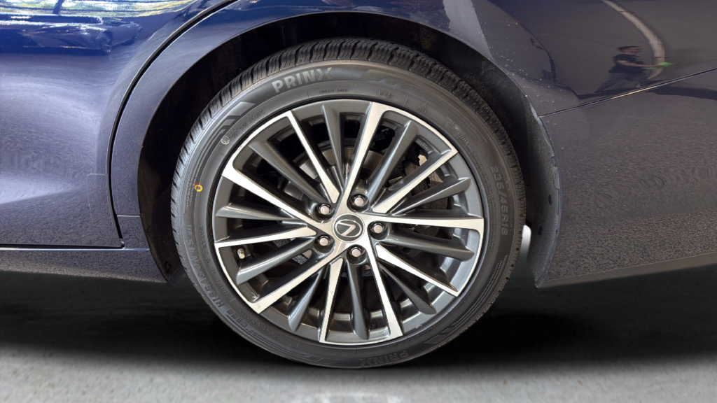 Certified 2023 Lexus ES 350 w/ Premium Package FWD image 16