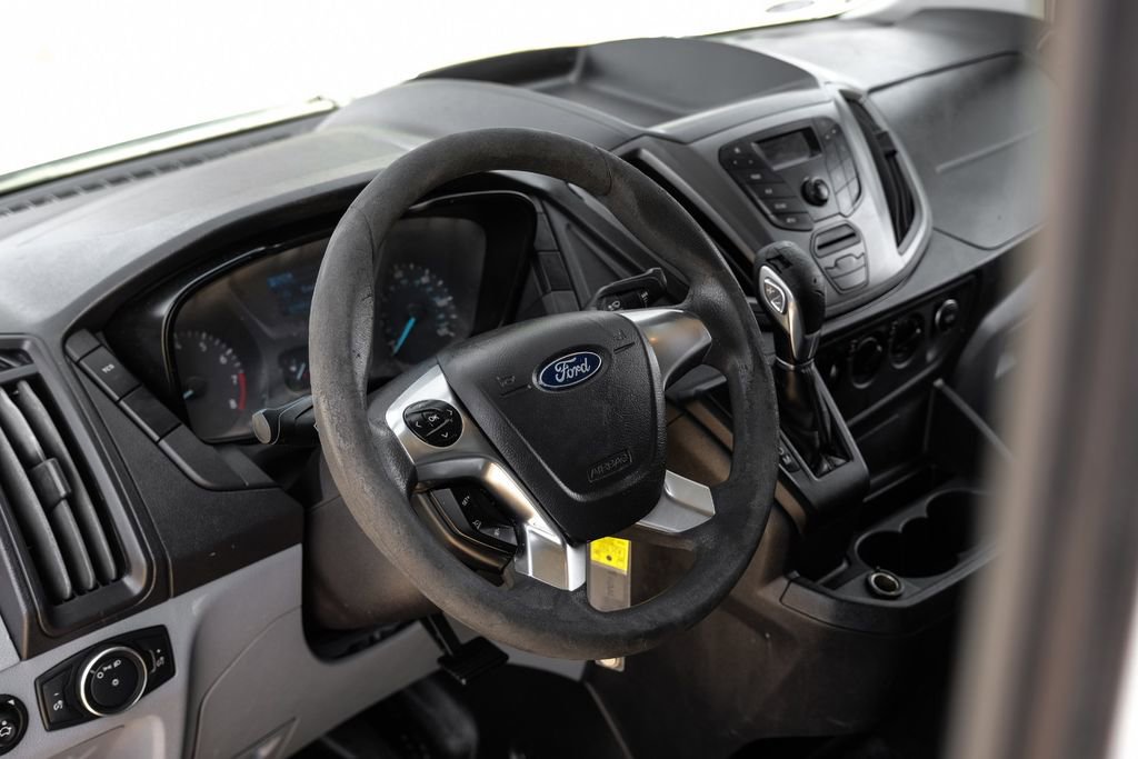 Used 2017 Ford Transit 350 XL image 11