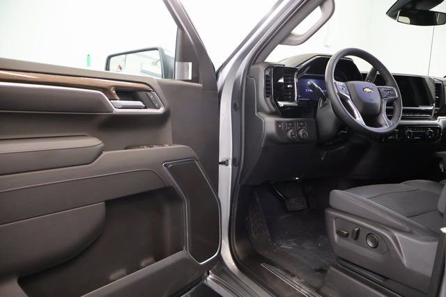 New 2026 Chevrolet Silverado 1500 LT AWD/4WD image 8