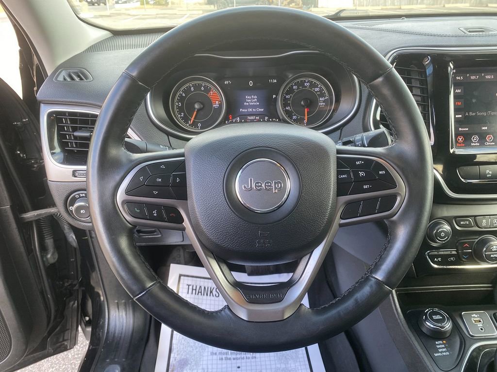 Used 2019 Jeep Cherokee Limited image 15