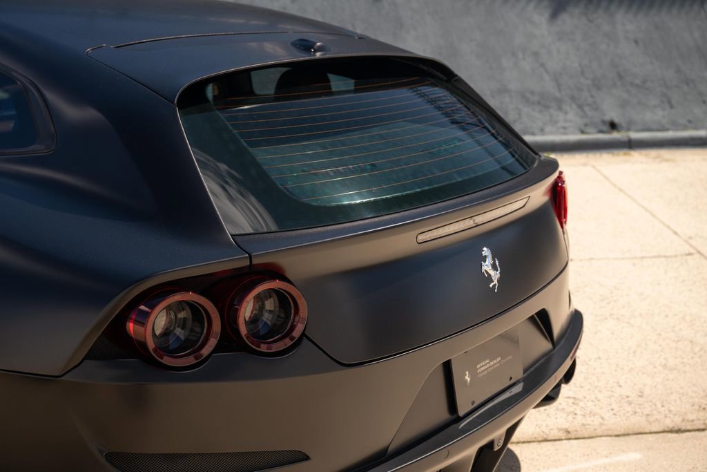 Certified 2018 Ferrari GTC4Lusso image 19