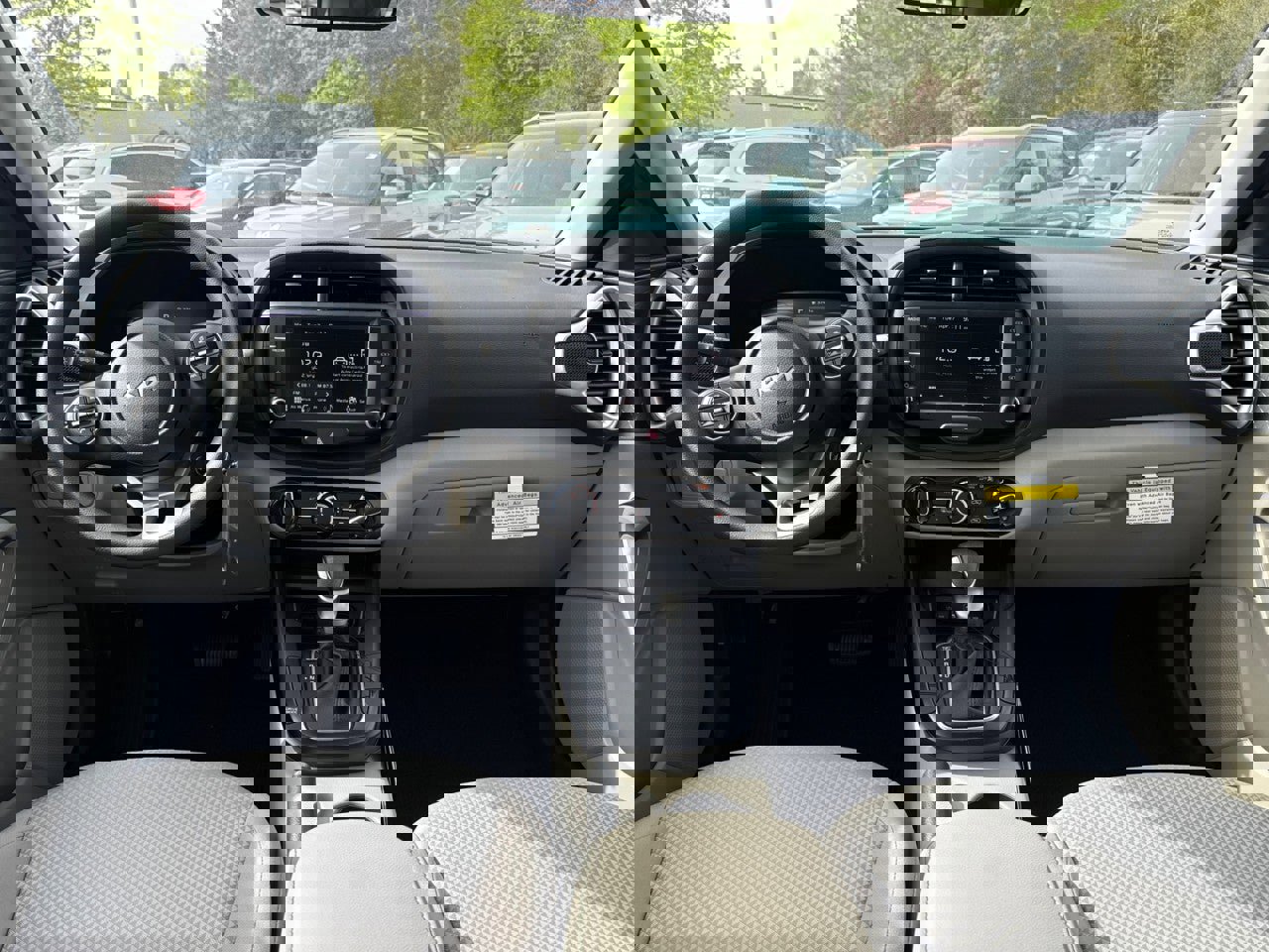 New 2025 Kia Soul LX FWD image 12