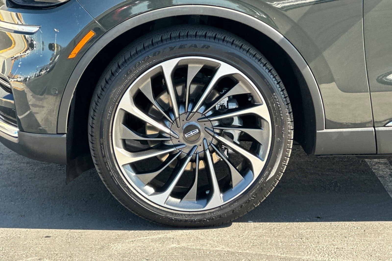 Certified 2023 Lincoln Aviator Reserve w/ Equipment Group 201A RWD image 27