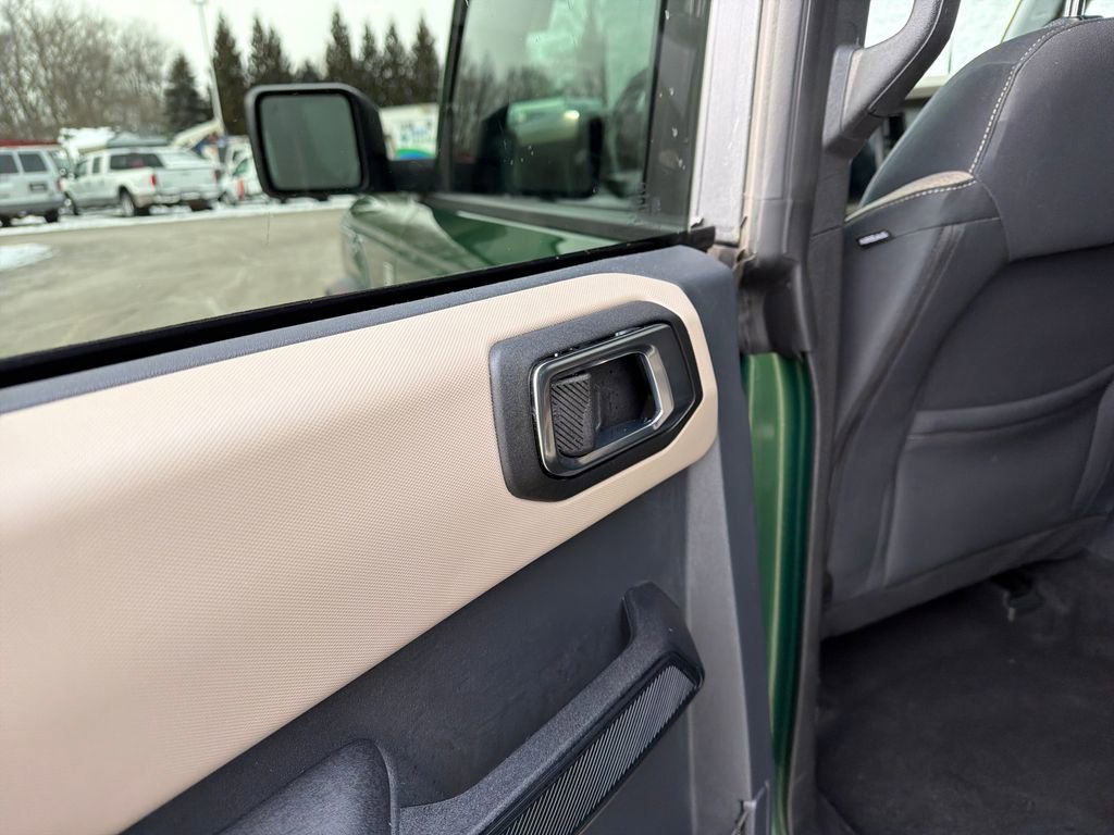 Used 2025 Ford Bronco Big Bend image 38