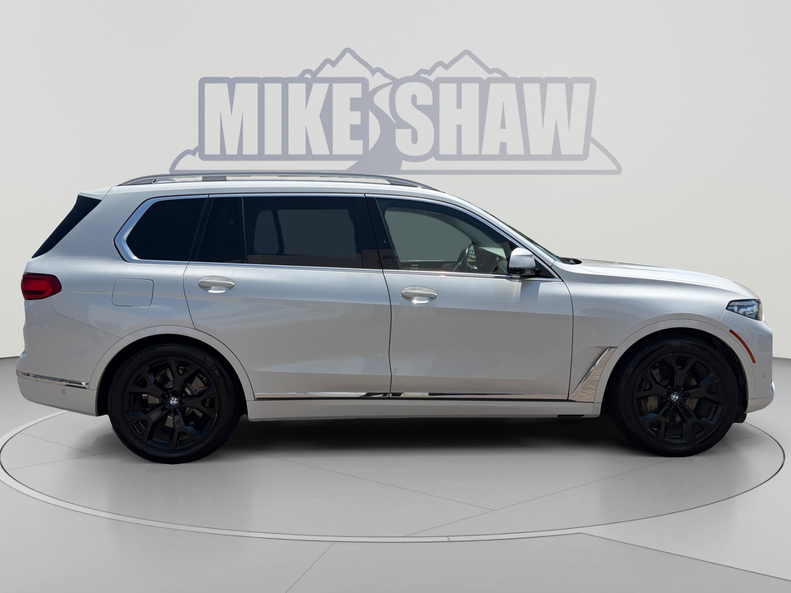Used 2019 BMW X7 xDrive40i w/ Cold Weather Package AWD/4WD image 6