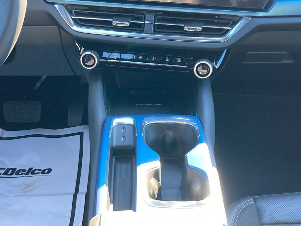 New 2026 Chevrolet Equinox EV LT w/ Convenience Package II image 18