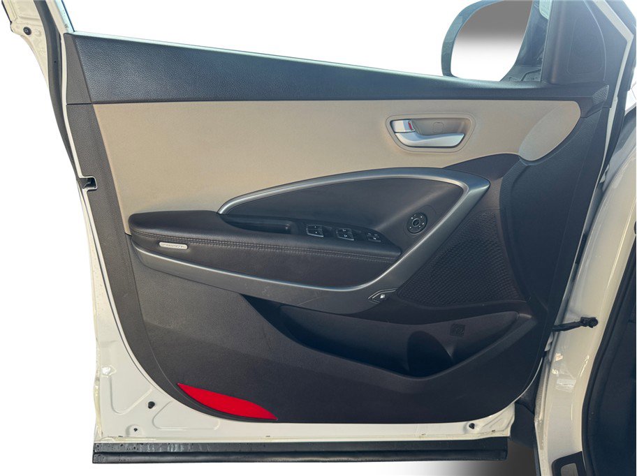 Used 2017 Hyundai Santa Fe Limited w/ Cargo Package image 18