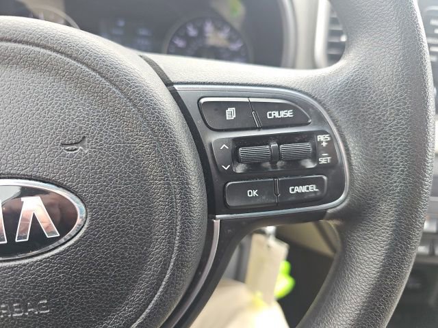 Used 2017 Kia Sportage LX image 39