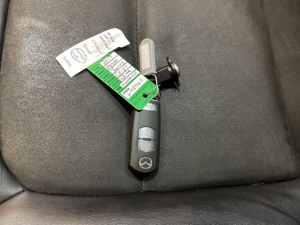 Used 2019 MAZDA CX-5 Touring image 27