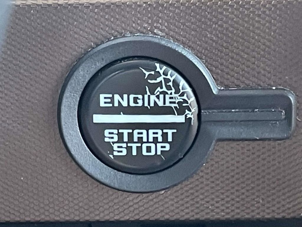 Certified 2022 Ford Bronco Outer Banks image 25