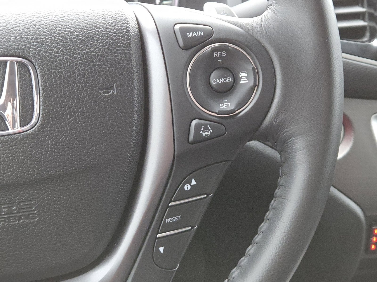 Used 2023 Honda Ridgeline RTL image 33