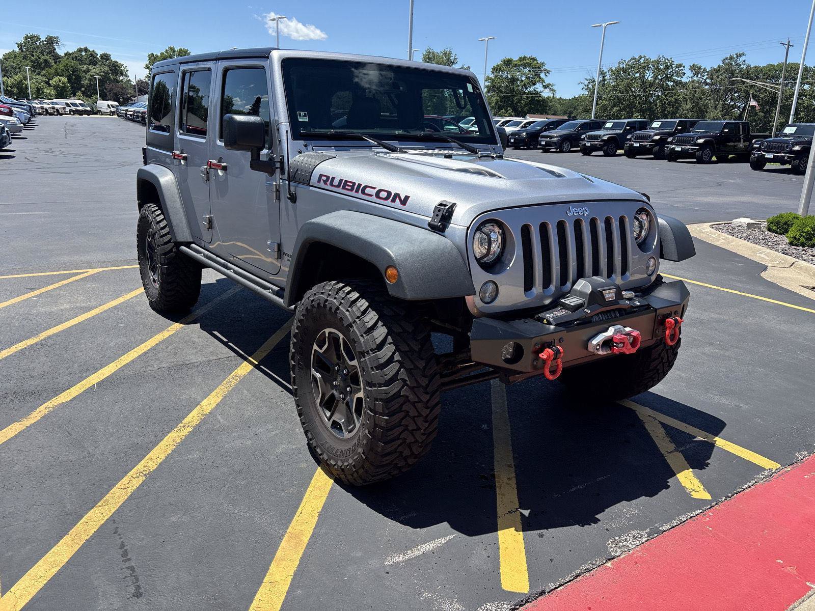 Used 2017 Jeep Wrangler Unlimited Rubicon AWD/4WD image 3