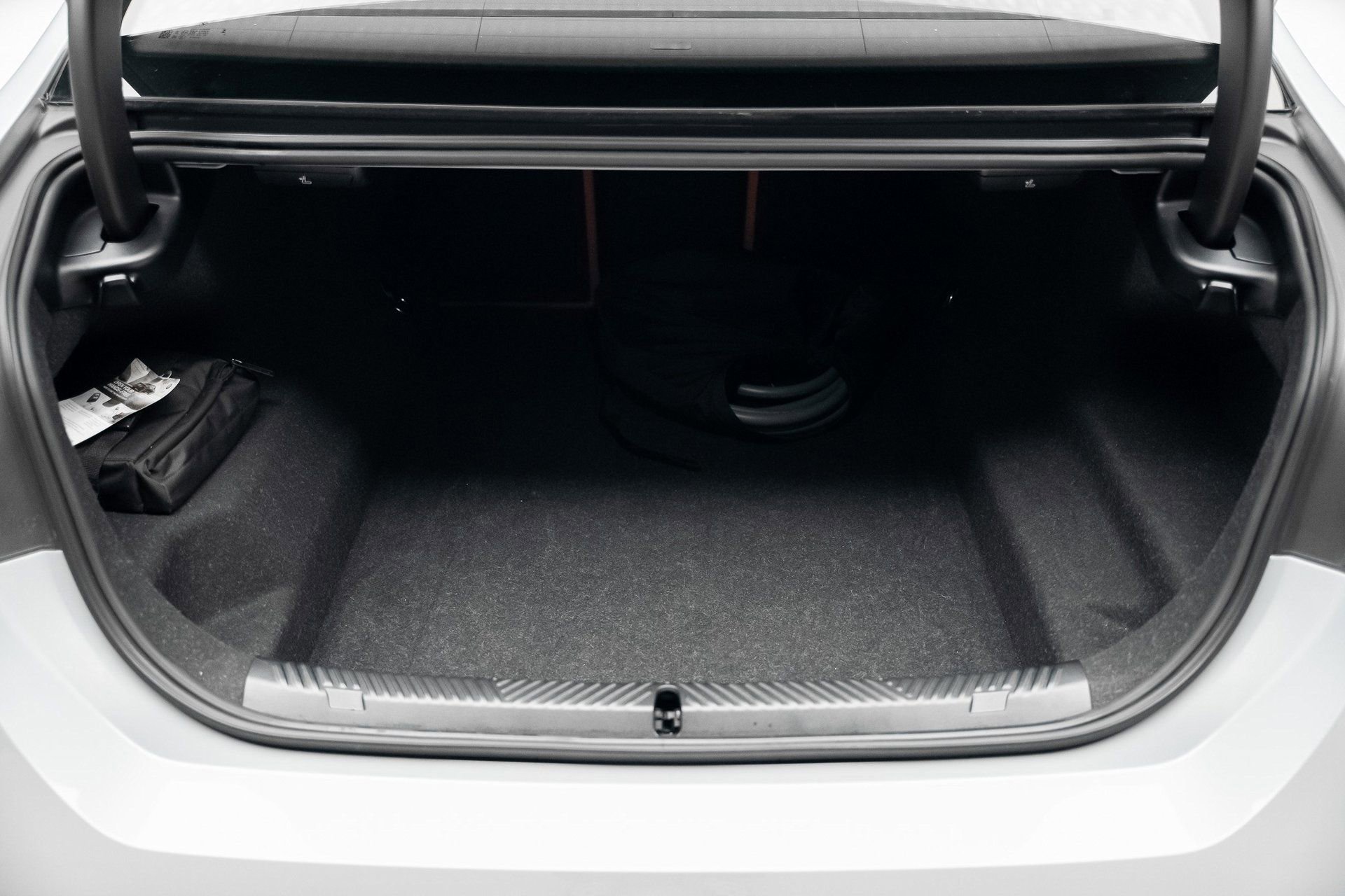 Used 2025 BMW M5 image 77