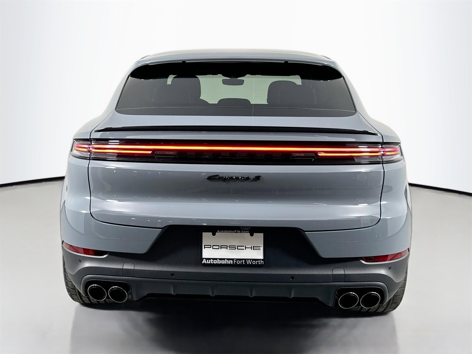 New 2026 Porsche Cayenne S image 6