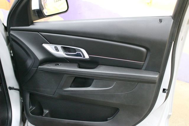 Used 2017 GMC Terrain SLE AWD/4WD image 9