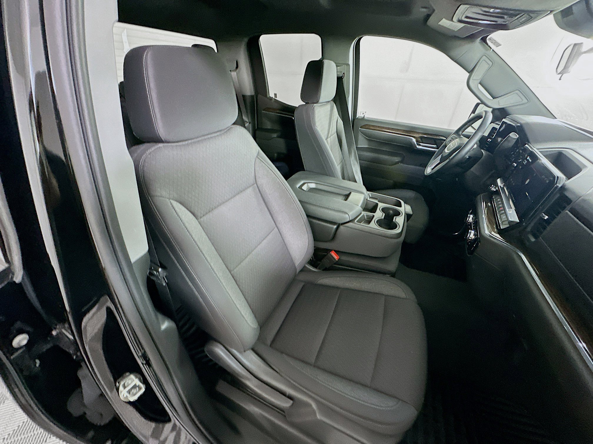 Used 2023 GMC Sierra 1500 Elevation image 30