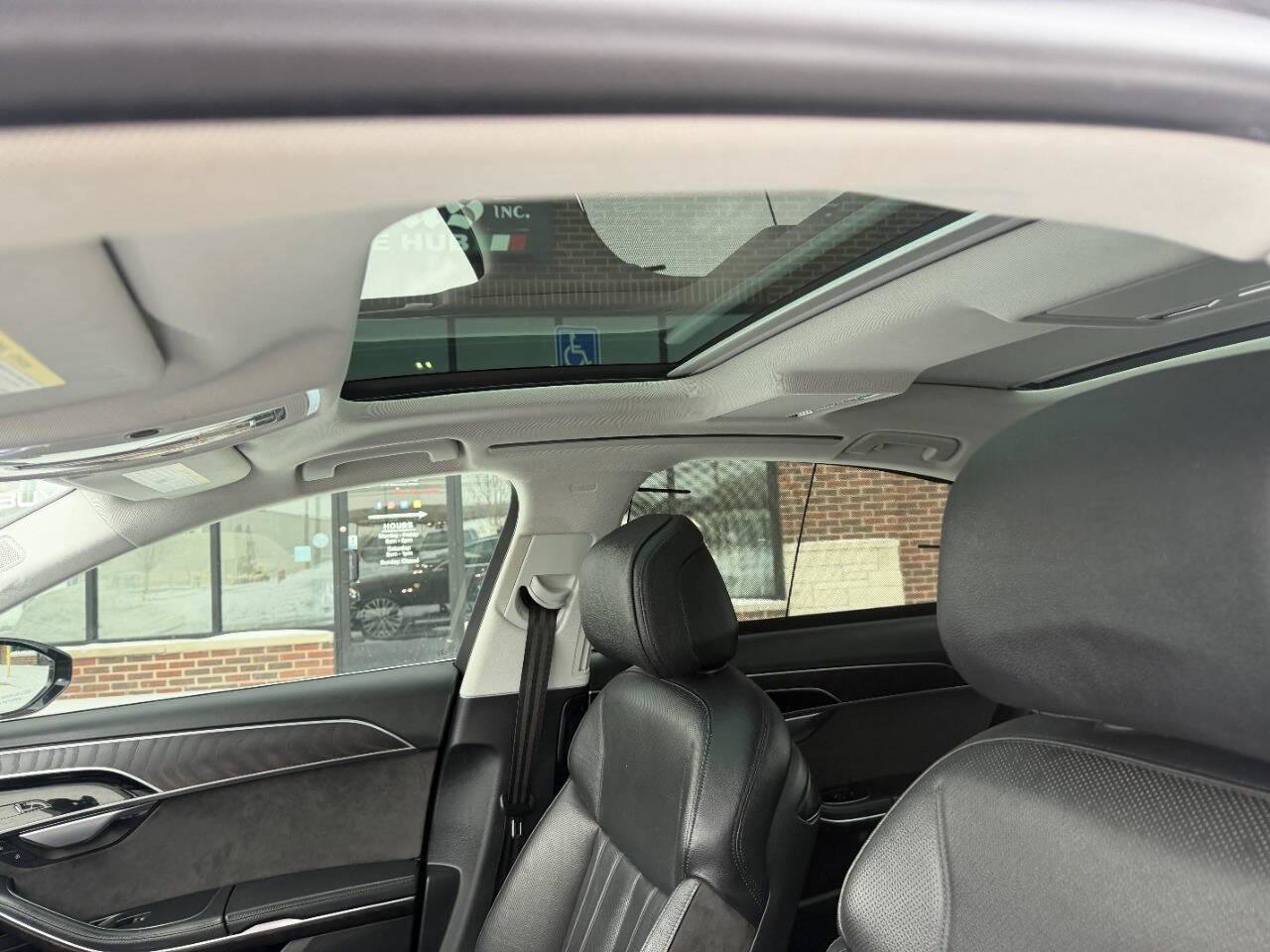 Used 2019 Audi A8 L 3.0T w/ Executive Package image 32