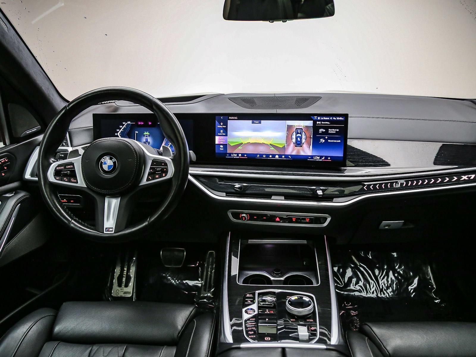 Used 2024 BMW X7 xDrive40i w/ Executive Package AWD/4WD image 13