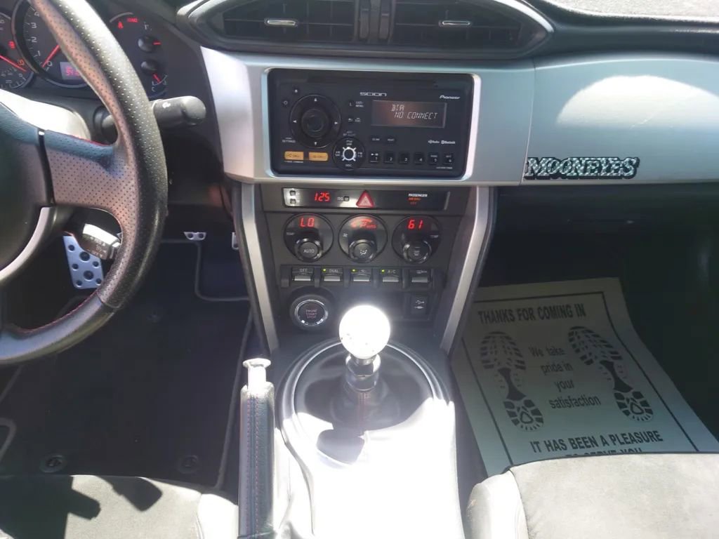 Used 2013 Subaru BRZ Limited w/ Popular Pkg 2C image 16