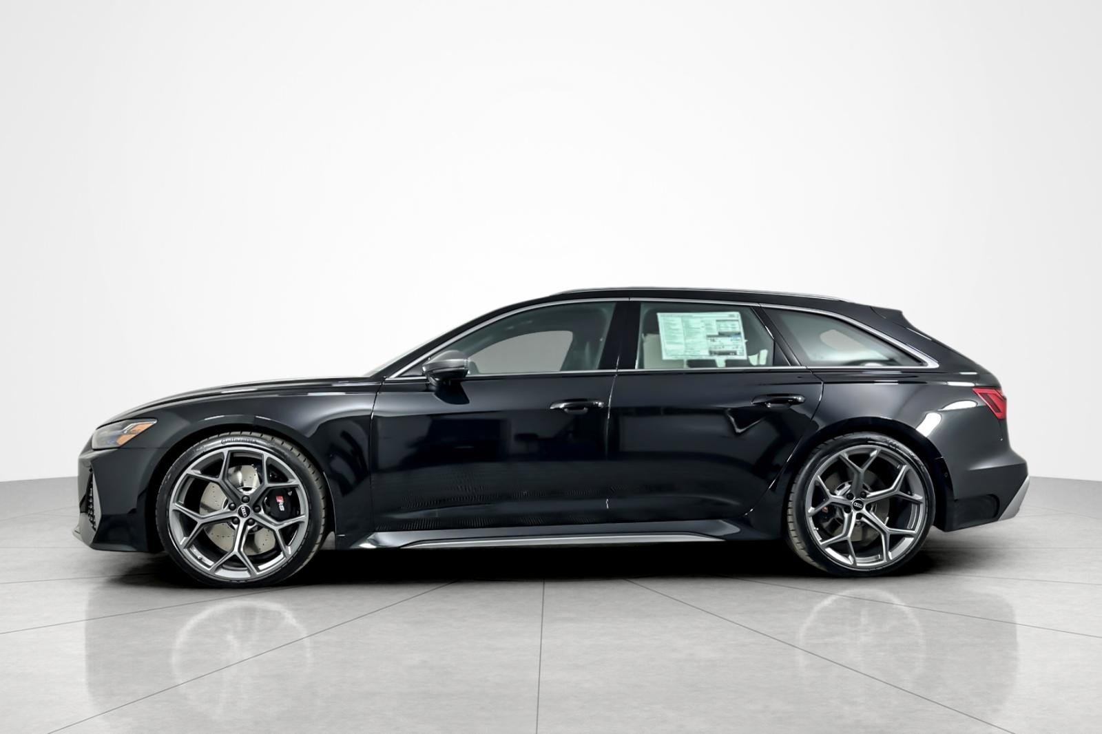New 2026 Audi RS 6 performance image 3