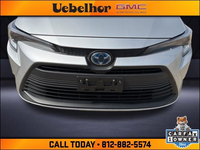 Used 2025 Toyota Corolla LE image 11