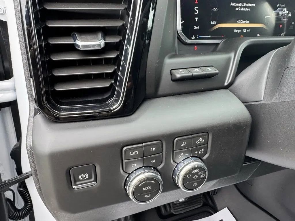 New 2026 GMC Sierra 1500 AT4X w/ LPO, Black Badging Package image 25