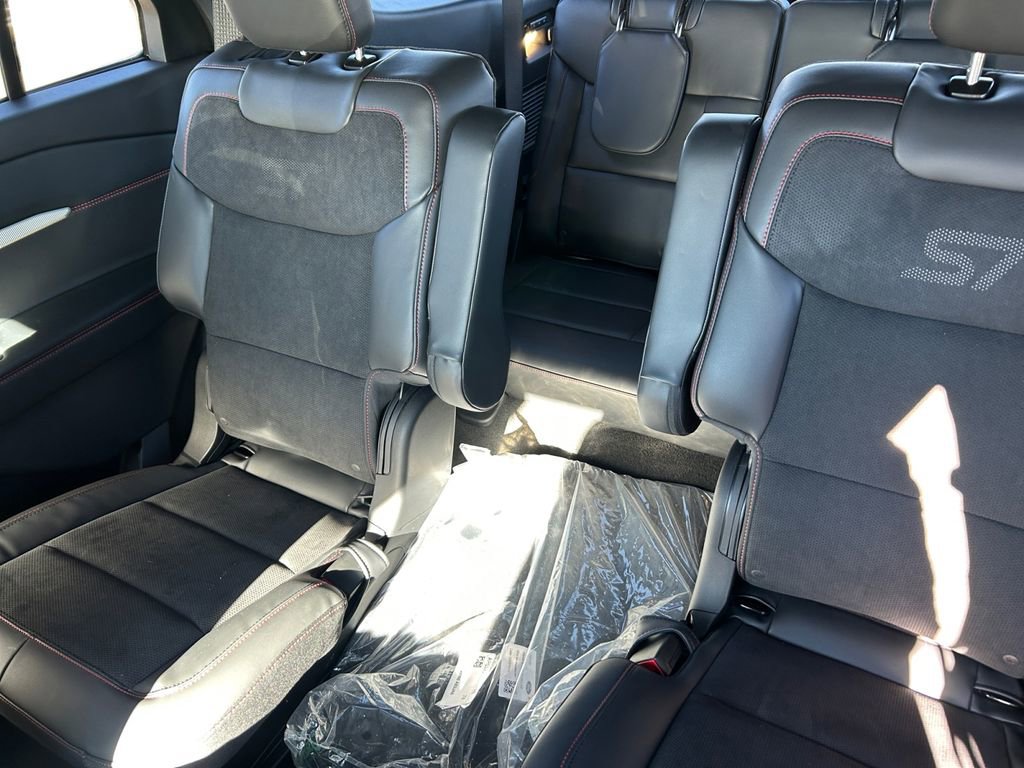 New 2026 Ford Explorer ST w/ Sun And Sound Package image 43
