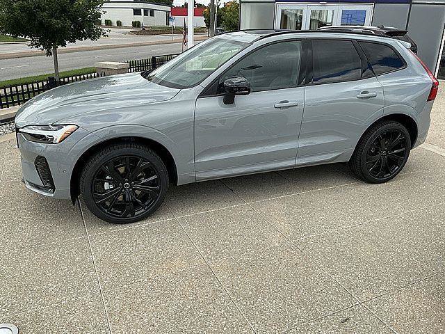 New 2026 Volvo XC60 B5 Ultra w/ Climate Package AWD/4WD image 11