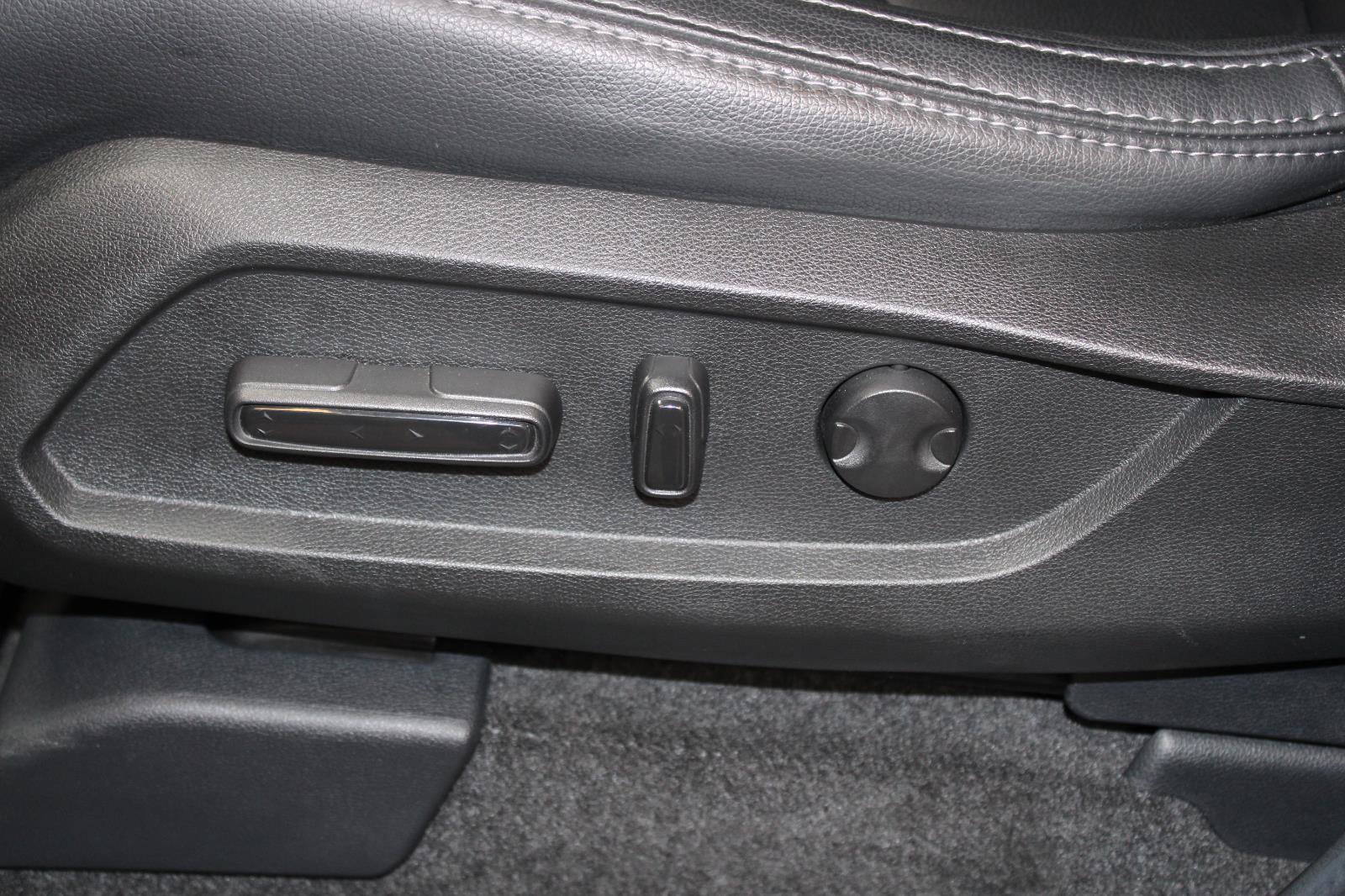 Used 2023 Honda Pilot EX-L image 33