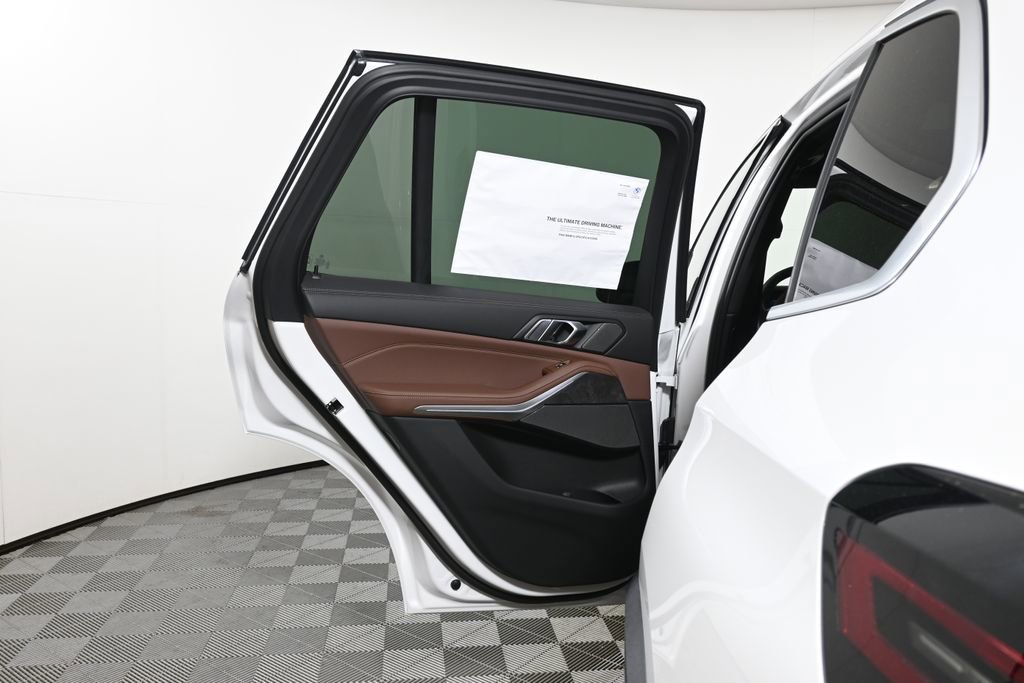 New 2026 BMW X5 xDrive50e AWD/4WD image 30