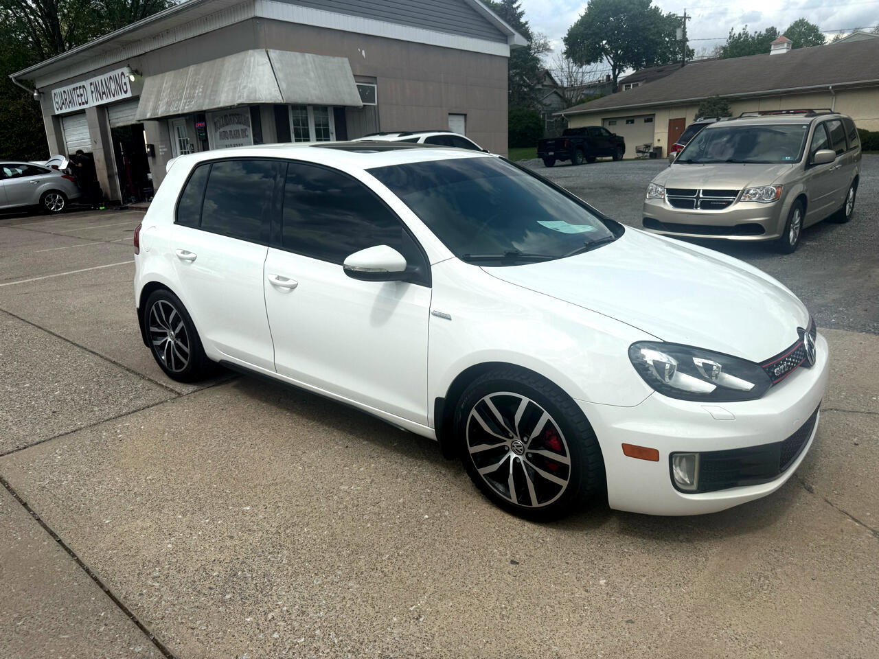 Used 2014 Volkswagen GTI Driver's Edition image 12