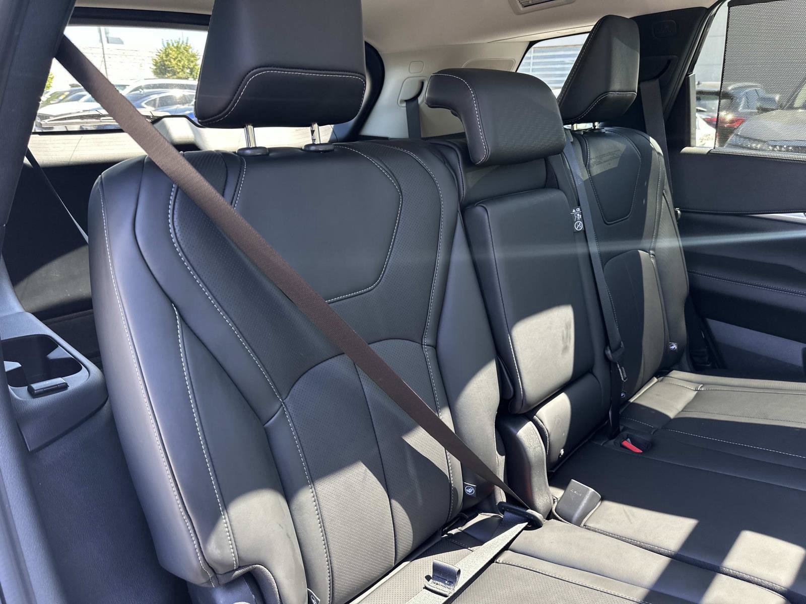 Used 2026 INFINITI QX60 Luxe w/ Cargo Package AWD/4WD image 37