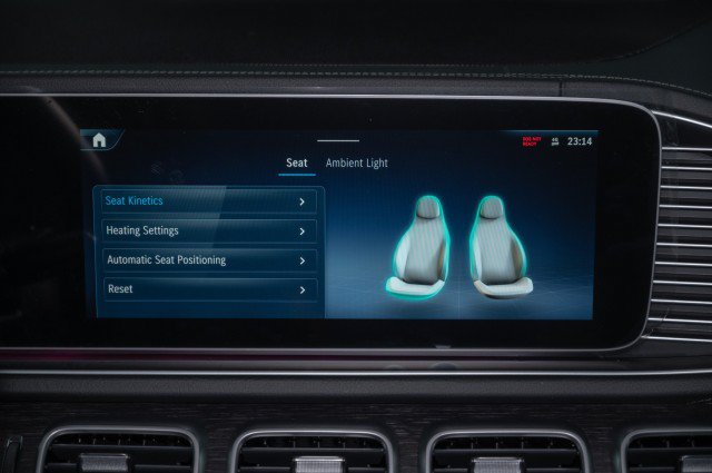 New 2026 Mercedes-Benz GLS 450 4MATIC image 16