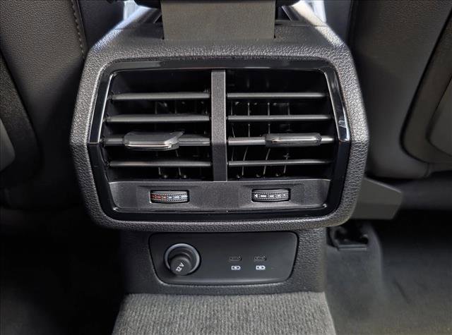 New 2025 Audi Q3 2.0T Premium w/ Convenience Package image 18