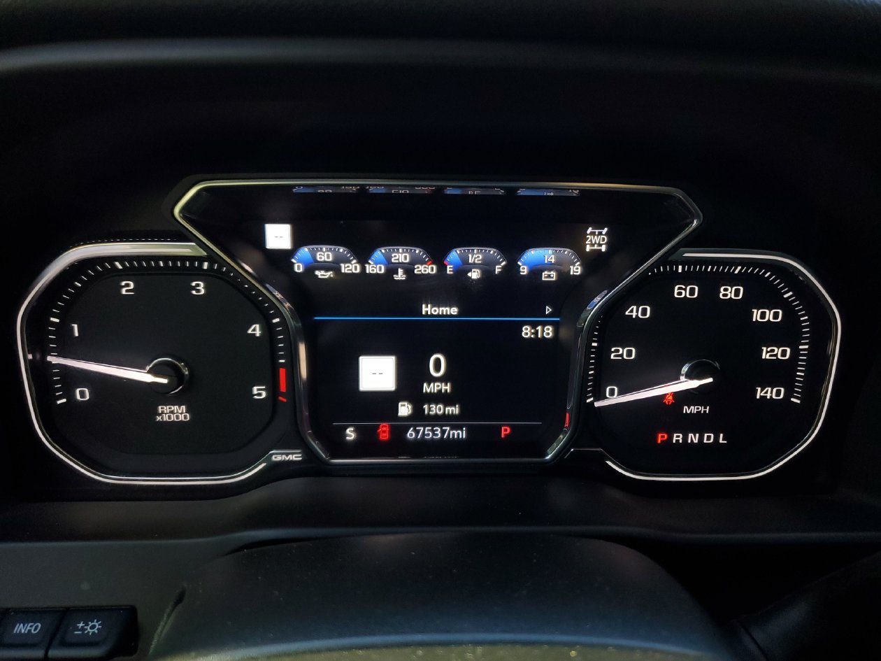 Used 2021 GMC Sierra 2500 Denali w/ Denali Black Diamond Edition AWD/4WD image 32