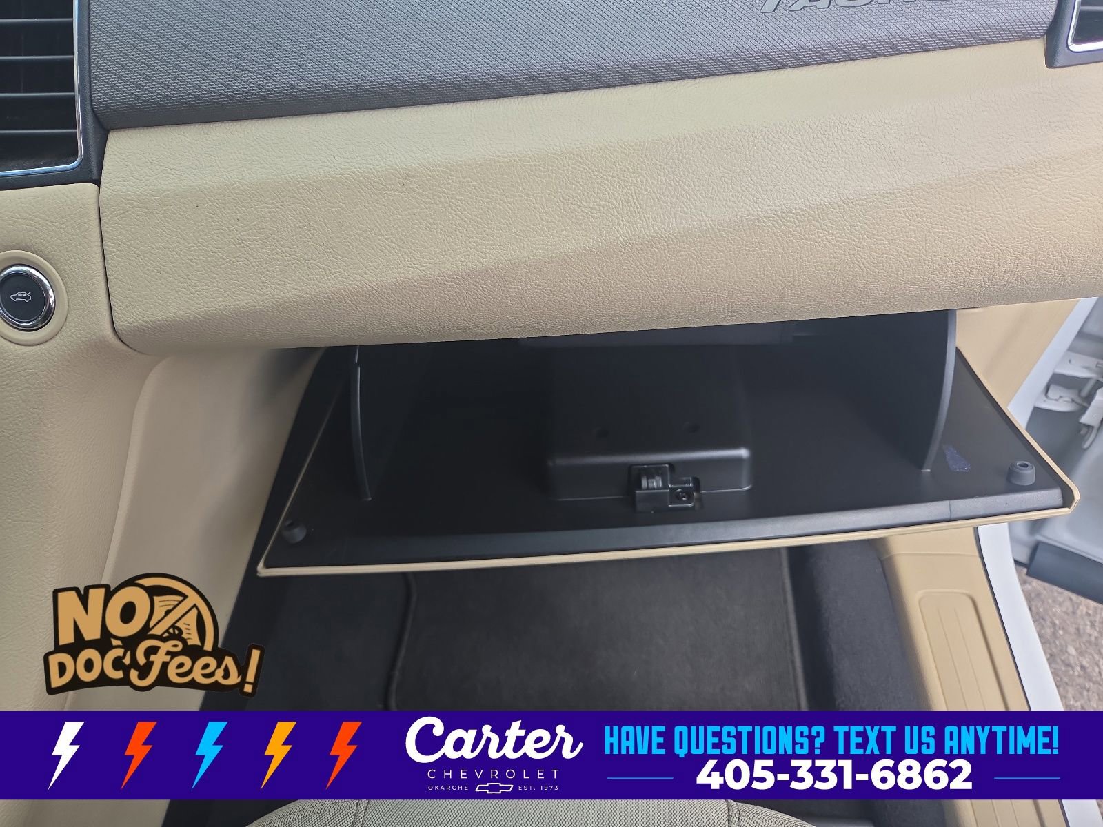 Used 2019 Ford Taurus SE FWD image 38