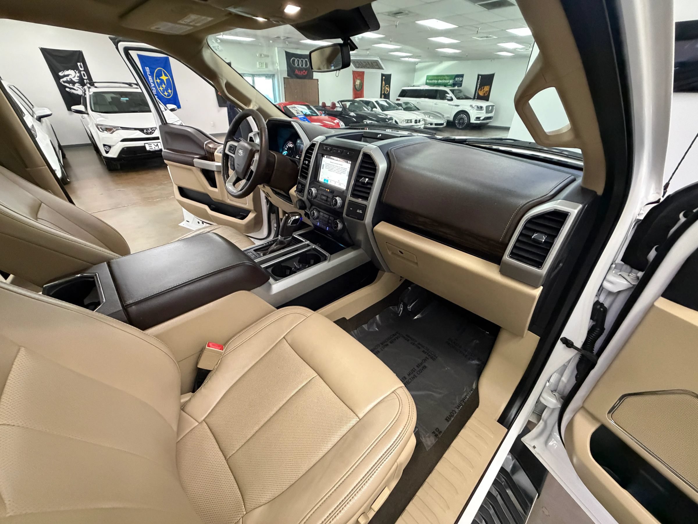 Used 2019 Ford F150 Lariat w/ Equipment Group 502A Luxury AWD/4WD image 30