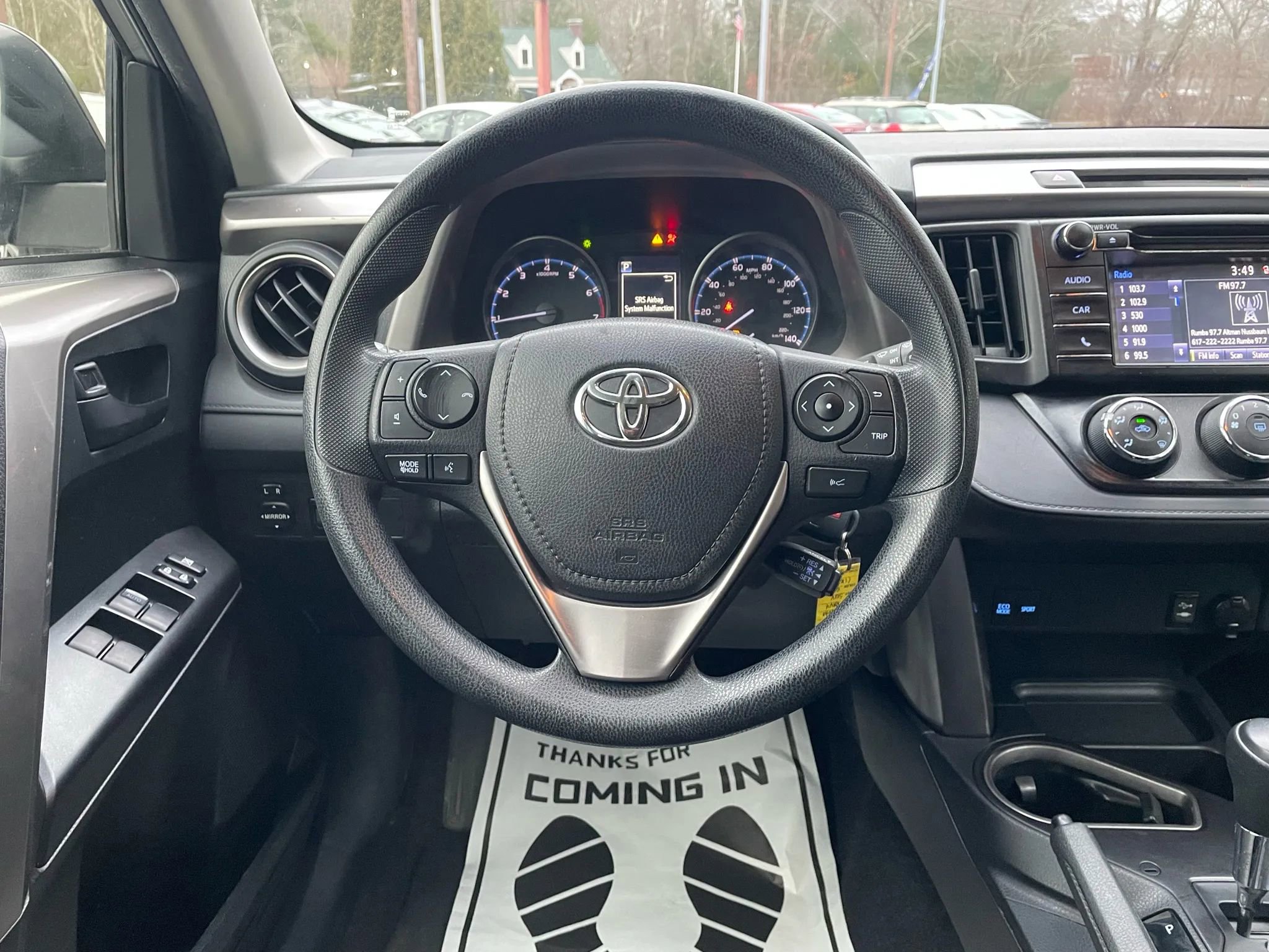 Used 2018 Toyota RAV4 LE w/ Carpet Mat Package image 20