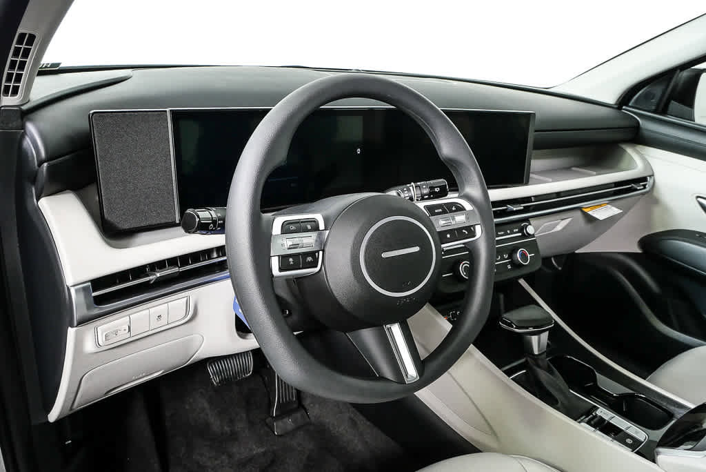 New 2026 Hyundai Tucson SE image 5