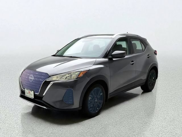 Used 2024 Nissan Kicks SV FWD image 7